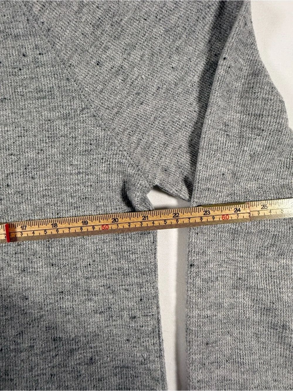 Banana Republic Gray Raglan Crewneck Sweater